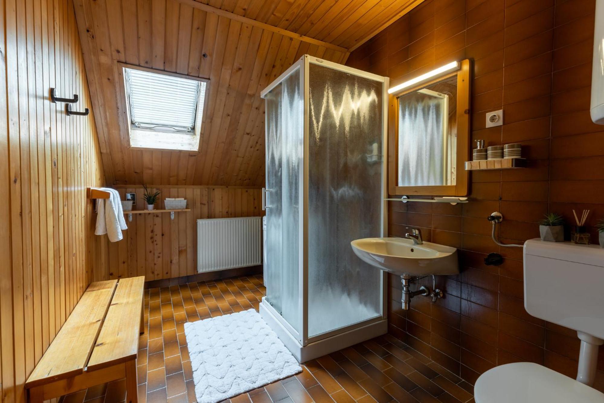 Apartments Korosec Breda Бохинь Экстерьер фото